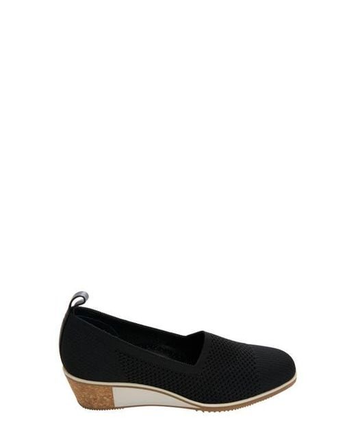 Vaneli Black Galen Knit Pump