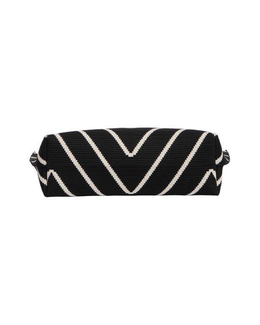 camiicaページ BCBGMAXAZRIA Chevron Stripe Woven Tote Bag in Black | Lyst