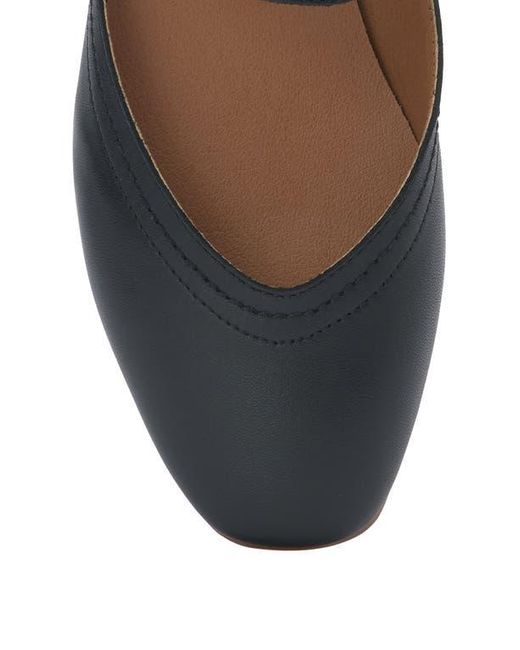 Lucky Brand White Albajane Flat