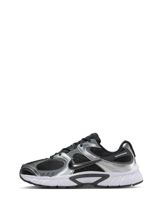 Nike Black V5 Rnr Sneaker for men
