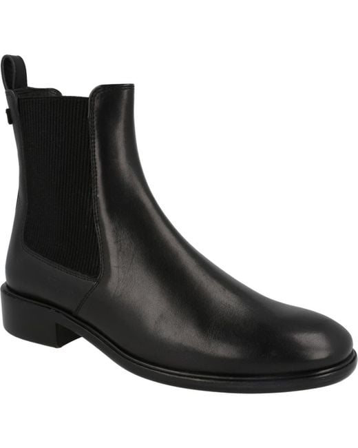 Ferragamo Black Oddo Chelsea Boot