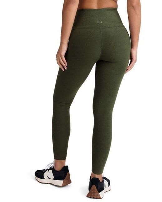 Beyond Yoga Green Caught