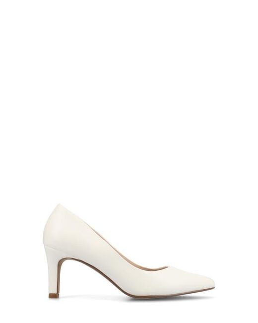 Journee Collection White Scylee Pump