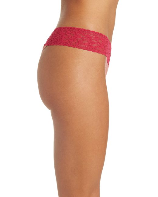 Loew-rise rosebush lace thong