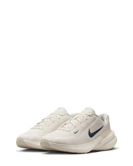 Nike White Uplift Sc Sneaker for men