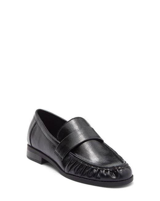 Steve Madden Black Morgen Loafer