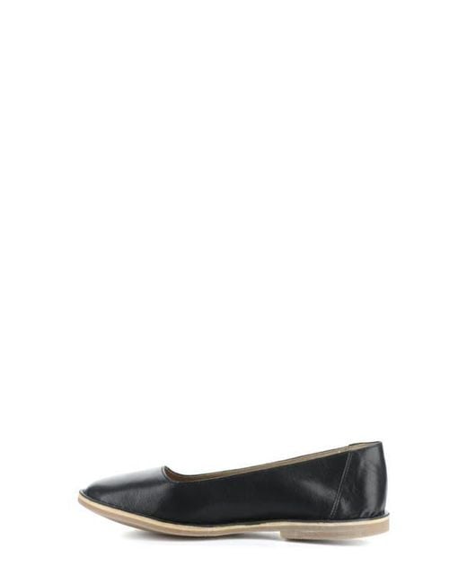 Bos. & Co. Blue Banu Flat