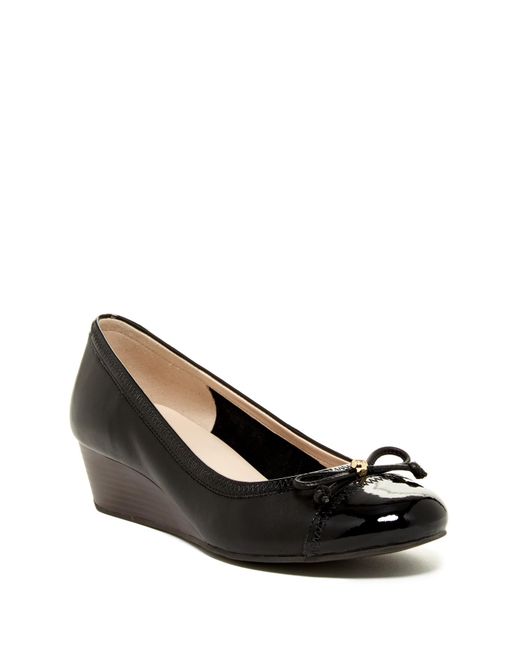 Cole haan best sale black wedge pump