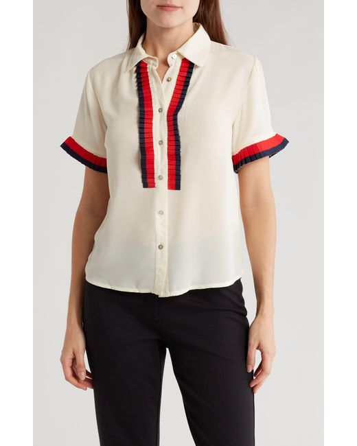 Gracia White Pleated Button-up Shirt