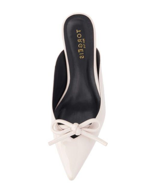 TORGEIS White Tamyra Pointed Toe Pump