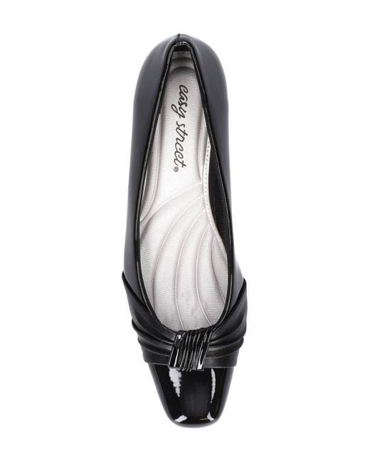 Easy Street Black Waive Square Toe Pump