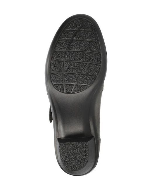 Easy Street Gray Pixel Bootie