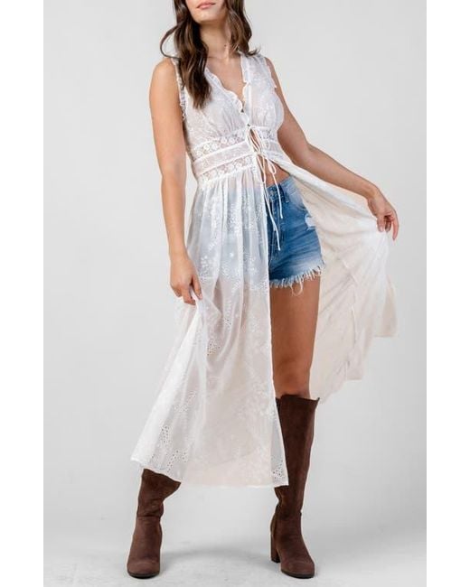 Beivy White Embroidered Duster
