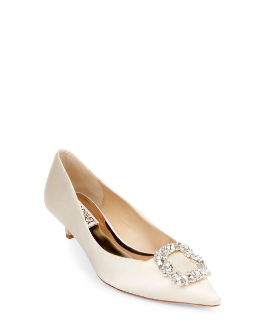 badgley mischka pointed toe pump