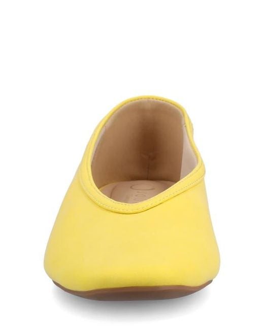 Journee Collection Yellow Fortune Flat
