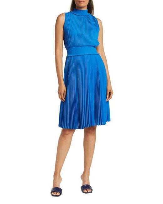 Nanette Lepore Nanette Solid Pleated Dress in Blue Lyst