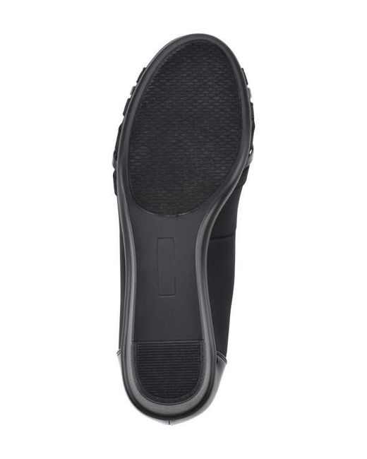 White Mountain Black Bowie Wedge Pump