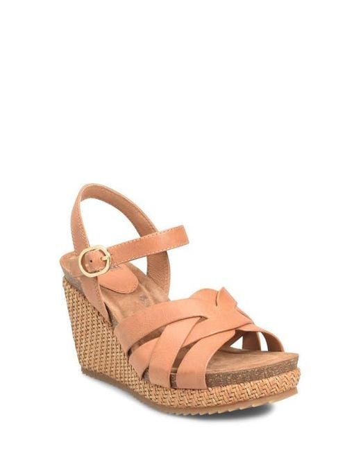 Söfft Brown Carlana Wedge Sandal