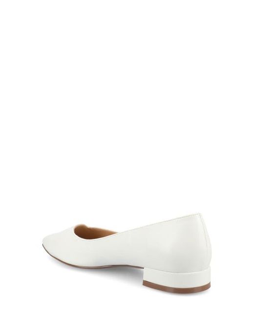 Journee Collection Natural Carmin Pointed Toe Flat