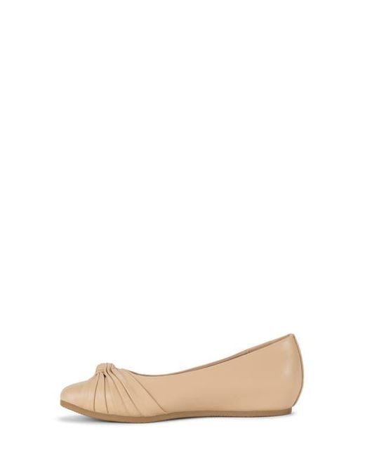 BareTraps Natural Chainey Flat