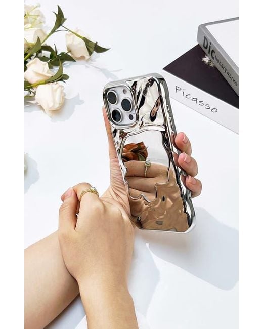 Auramma Gray Flowy Mirror Iphone 16 Pro Case