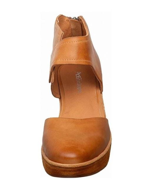 Antelope Brown Eva Pump