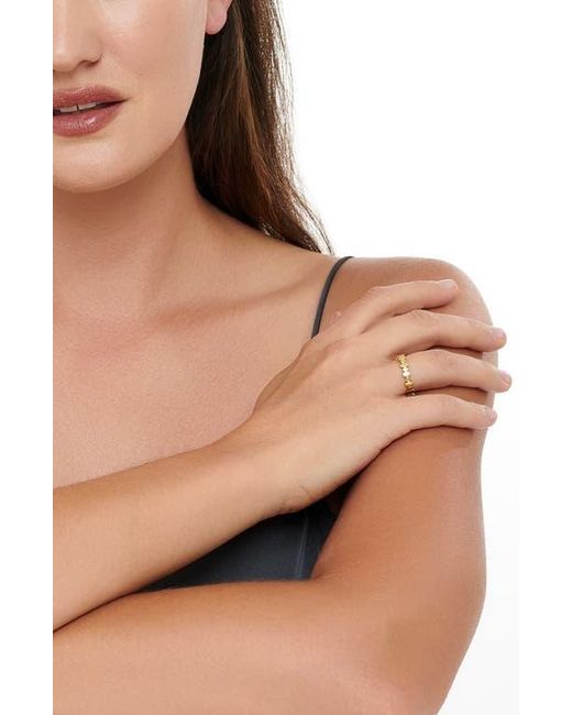 DEVATA Metallic Oval Link Band Ring