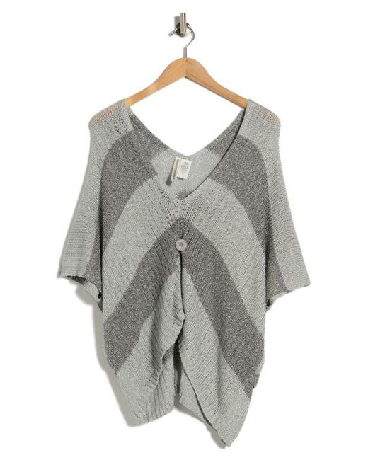 Forgotten Grace Gray Buttoned V-Neck Tunic Top