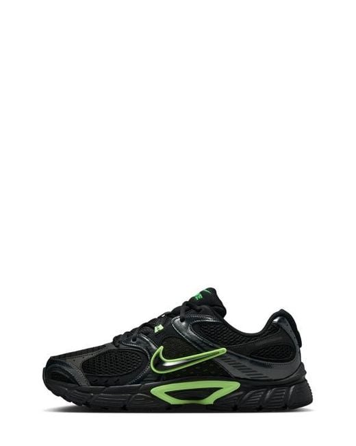 Nike Black V5 Rnr Sneaker for men