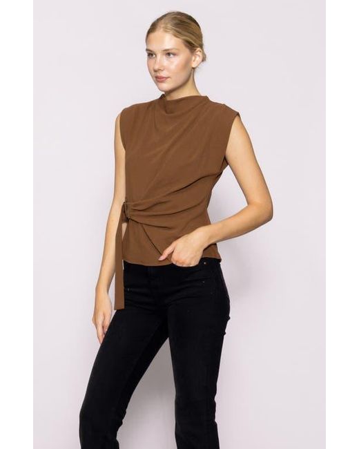 MELLODAY Brown Buckle Front Extended Sleeve Top