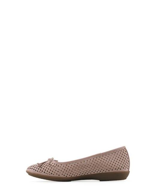 White Mountain Brown Carris Perforated Flat