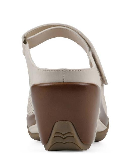 White Mountain White Vinto Mule