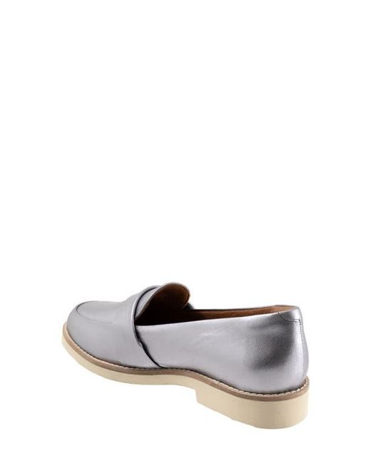 Softwalk® Gray Walsh Loafer