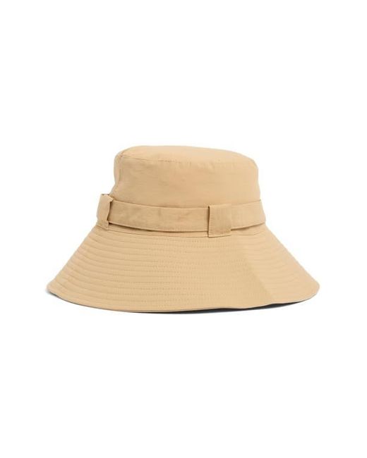 BCBGMAXAZRIA Natural Belted Bucket Hat