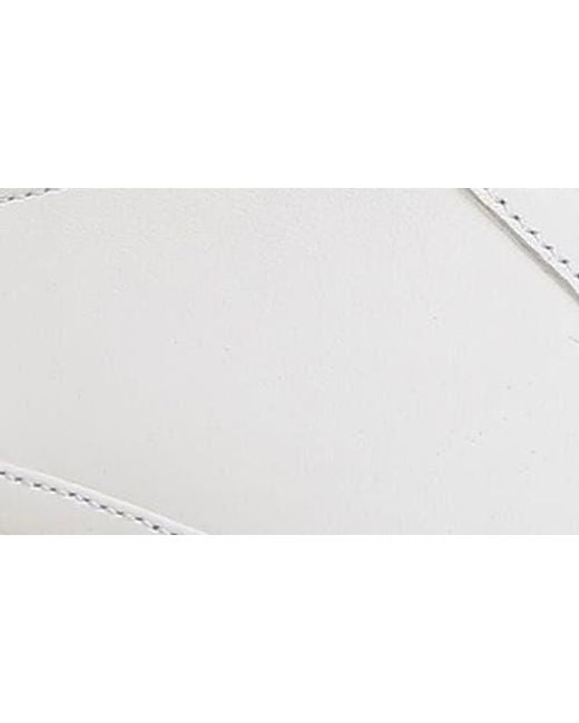 Vionic White Winny Low Top Sneaker