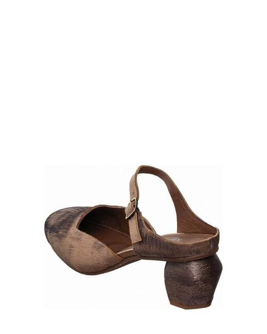 Antelope Brown Giselle Pump