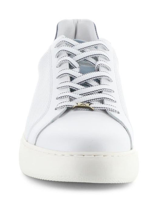 Ambitious White 10634A Low Top Sneaker for men