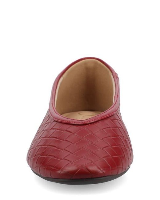 Journee Collection Red Fortune Flat