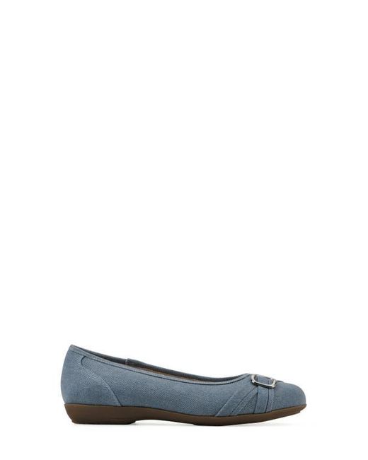 White Mountain Blue Calming Buckle Strap Flat