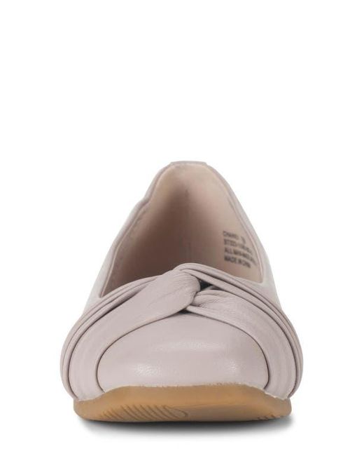 BareTraps Gray Chainey Flat