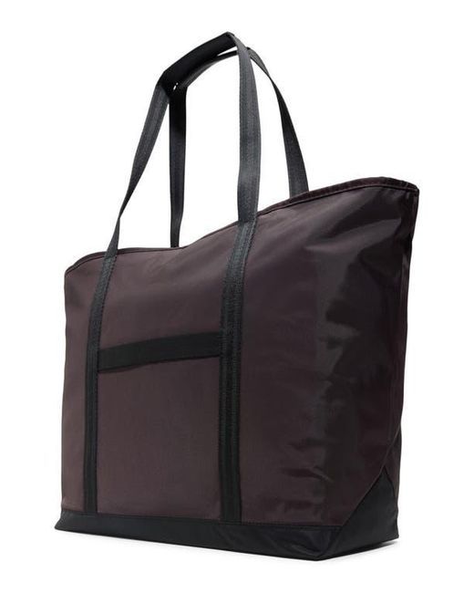 Hunter Black Getaway Tote