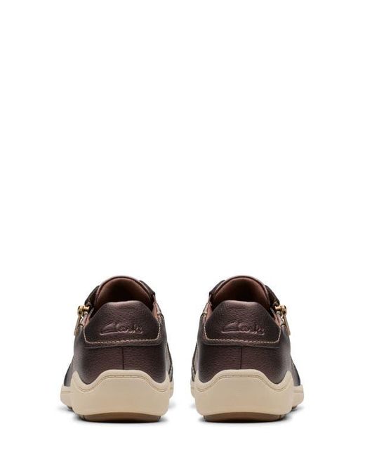 Clarks Brown Bryianne Bayla Sneaker