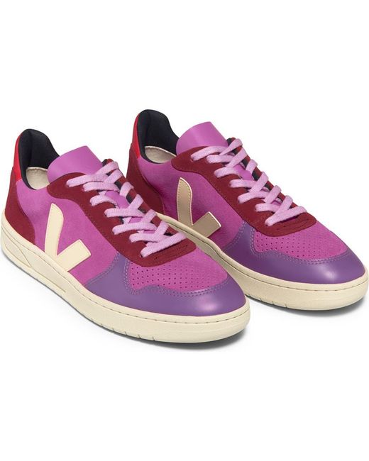 Veja Purple V-10 Sneaker