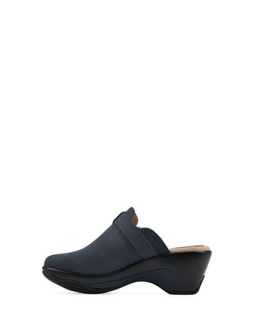 White Mountain Blue Viewed Mule