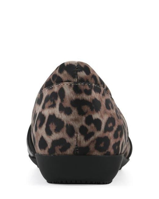 White Mountain Black Chic Flat