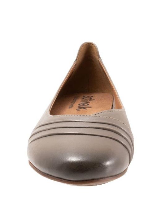 Softwalk® Brown Safi Flat