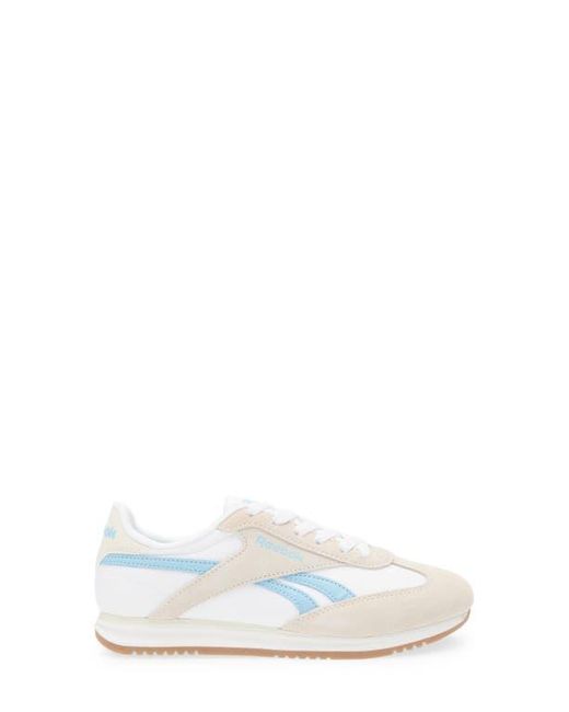 Reebok White World 70 Sneaker