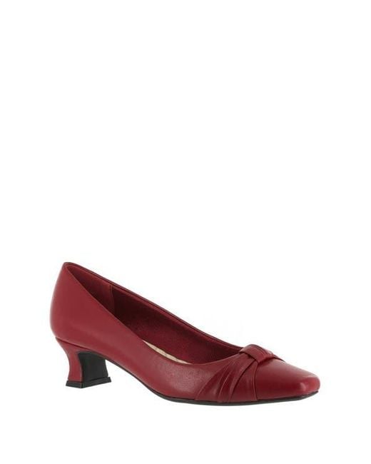 Easy Street Red Waive Square Toe Pump