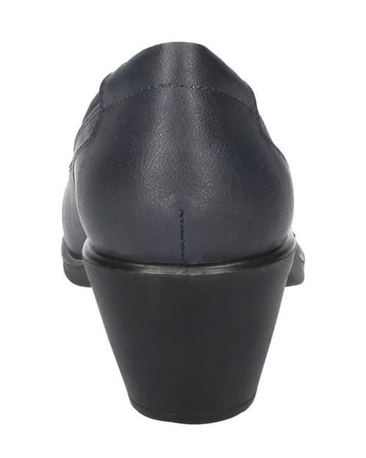 Easy Street Gray Chyler Pump