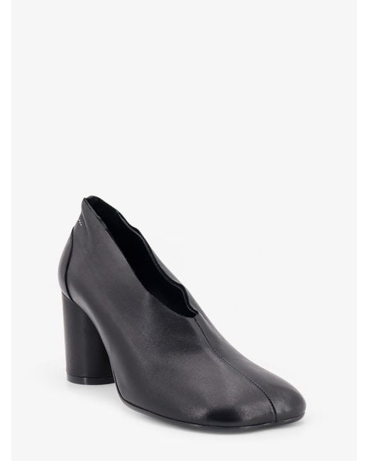 MM6 by Maison Margiela Blue Leather Pumps With Iconic Atomic Toe